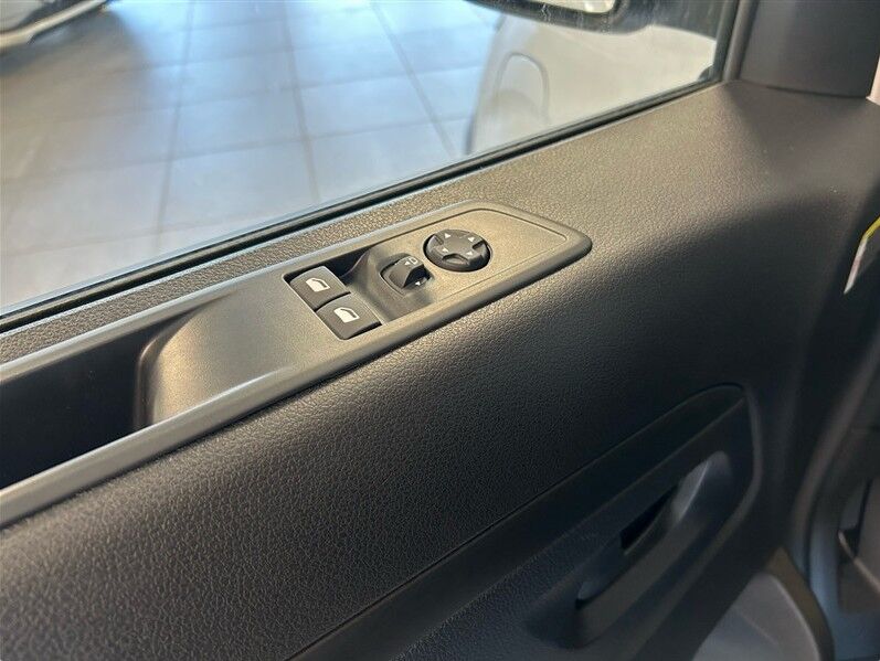 Billede af Opel Vivaro-e L2V1 EL Enjoy+ 136HK Van Aut.