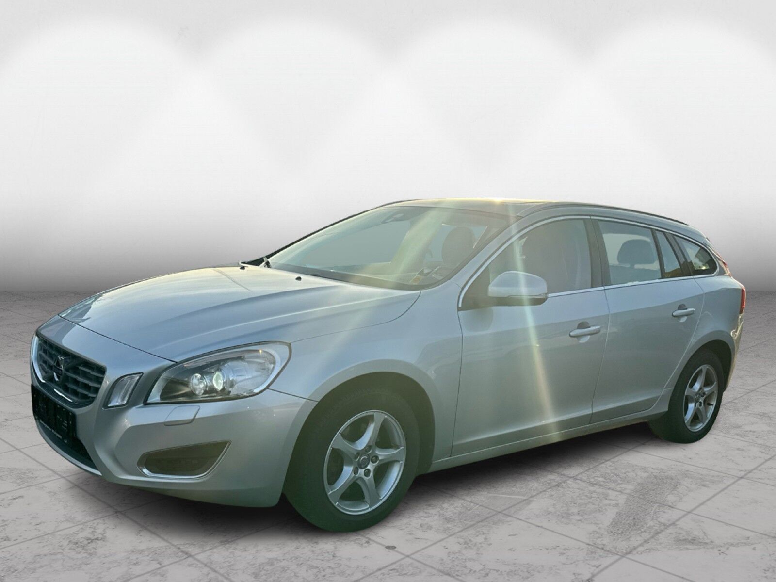 Billede af Volvo V60 1,6 DRIVe Summum Start/Stop 115HK Stc 6g