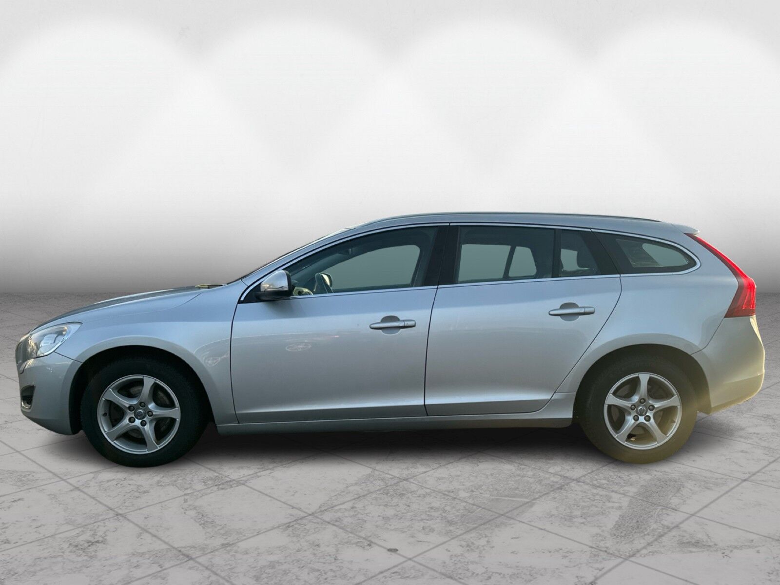 Billede af Volvo V60 1,6 DRIVe Summum Start/Stop 115HK Stc 6g