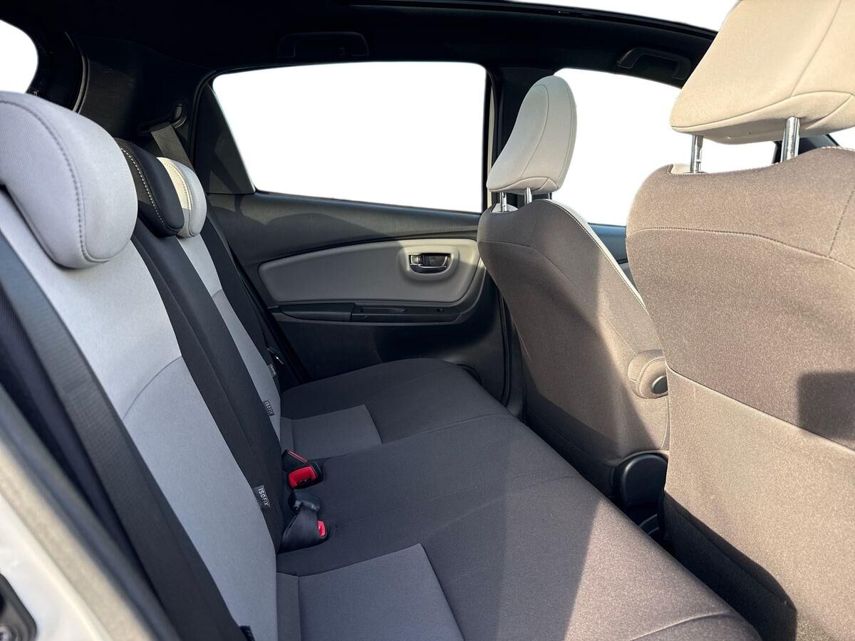 Billede af Toyota Yaris 1,5 Hybrid Pure E-CVT 100HK 5d Trinl. Gear