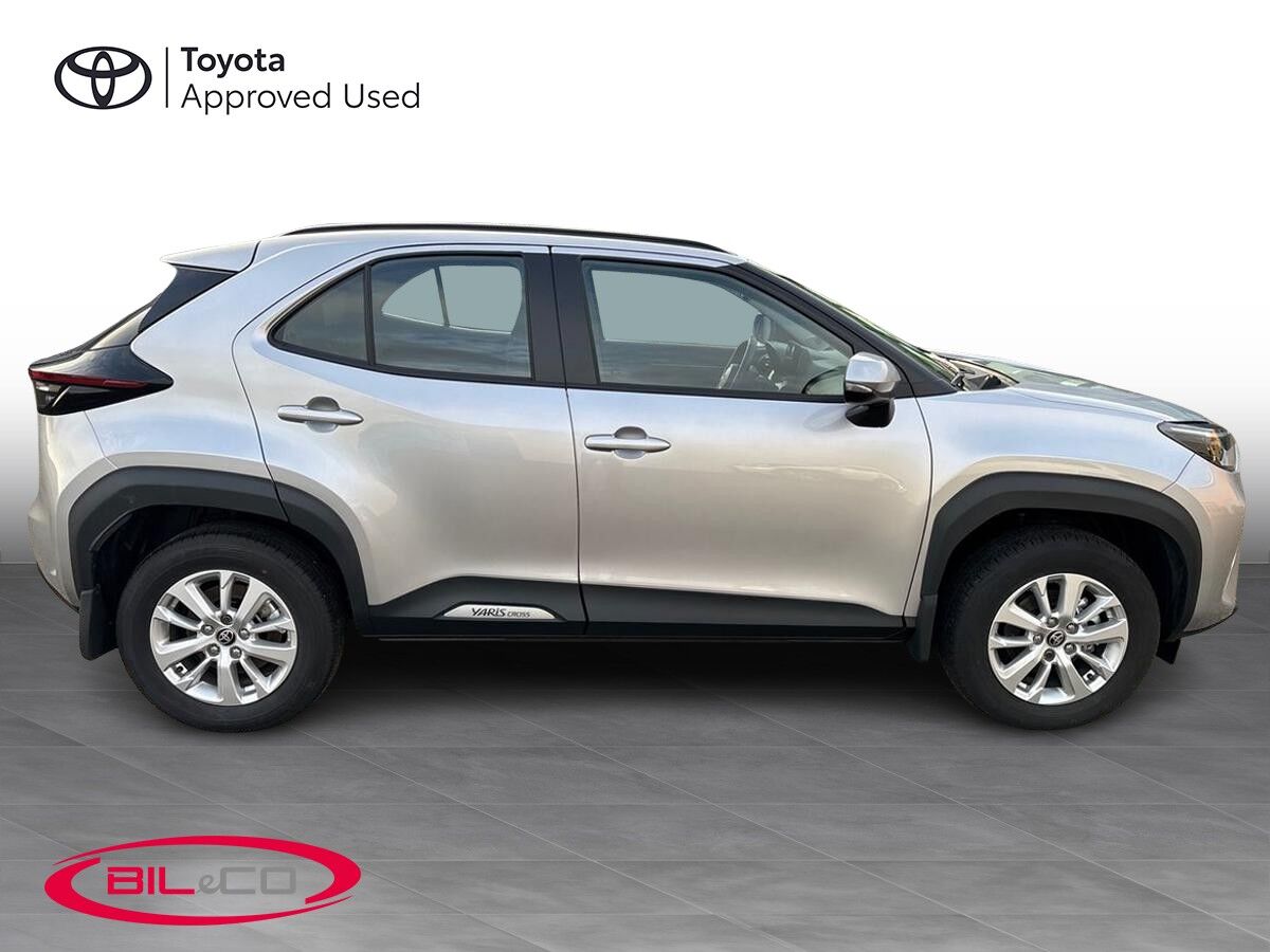 Billede af Toyota Yaris Cross 1.5 hybrid (116 hk) aut. gear Active
