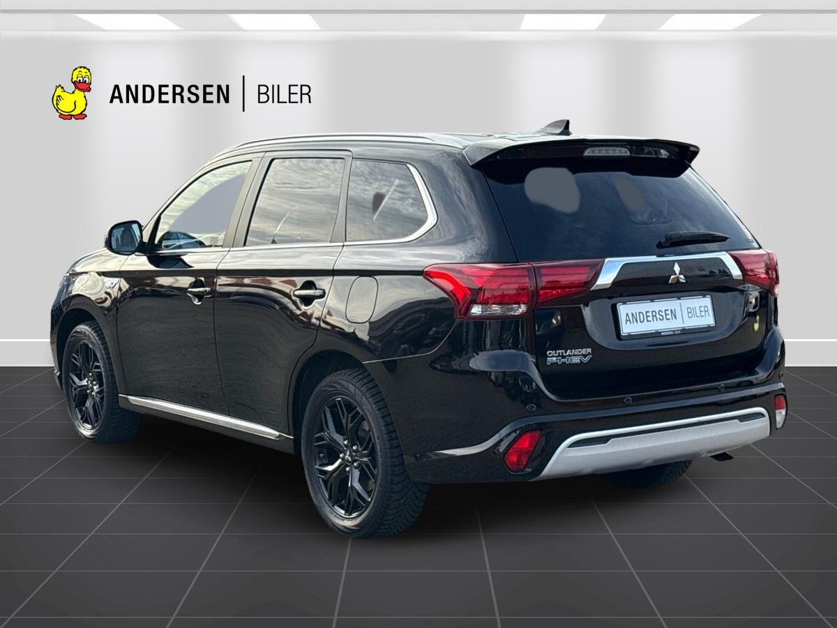Billede af Mitsubishi Outlander 2,4 PHEV  Plugin-hybrid Intense 4WD 224HK 5d 6g Trinl. Gear