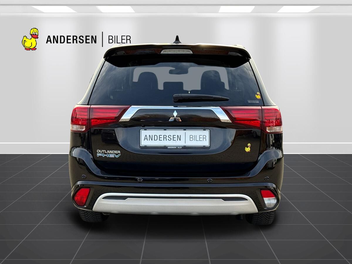 Billede af Mitsubishi Outlander 2,4 PHEV  Plugin-hybrid Intense 4WD 224HK 5d 6g Trinl. Gear