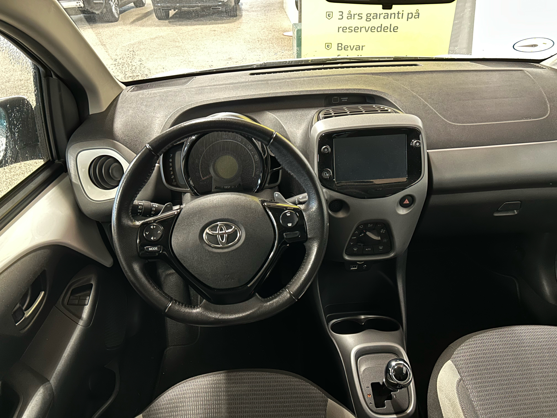 Billede af Toyota Aygo 1,0 VVT-I X-Press X-Shift 72HK 5d Aut.