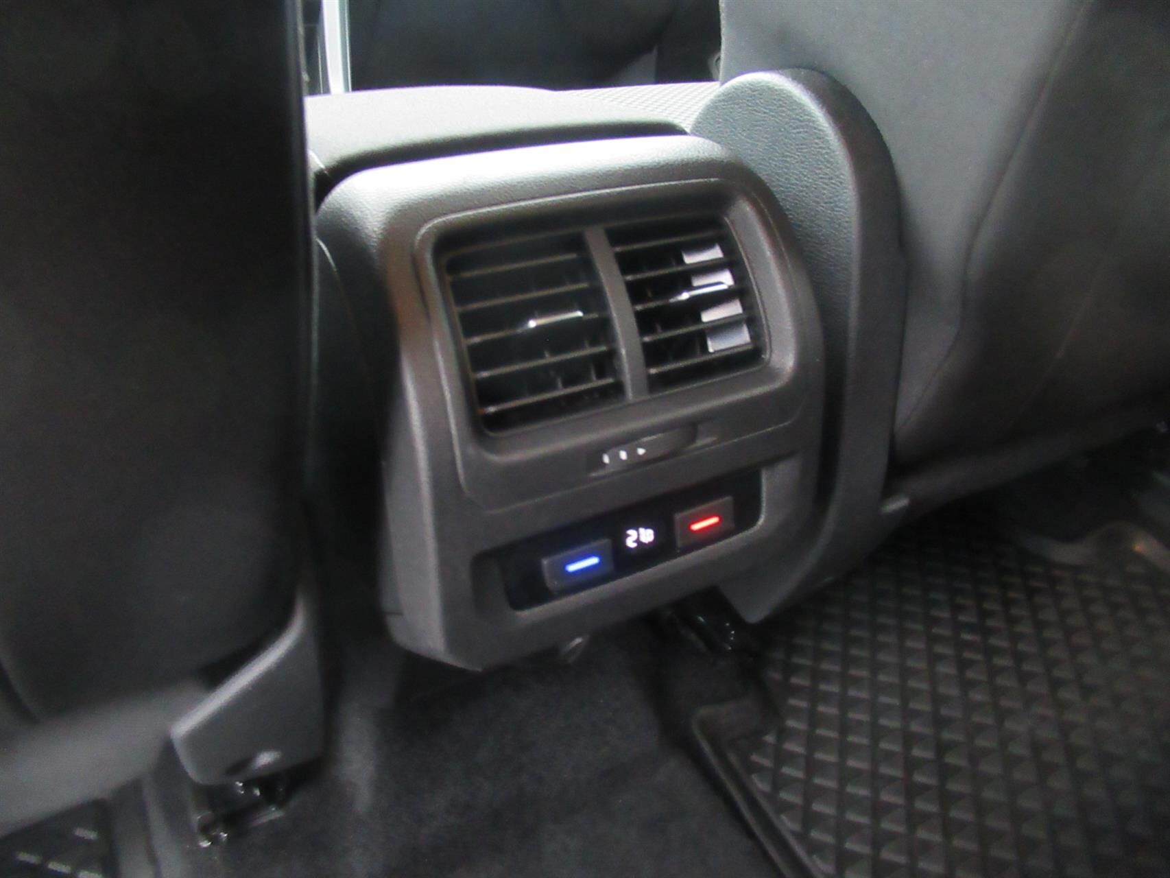 Billede af VW Touran 1,5 TSI EVO ACT Comfortline DSG 150HK 7g Aut.