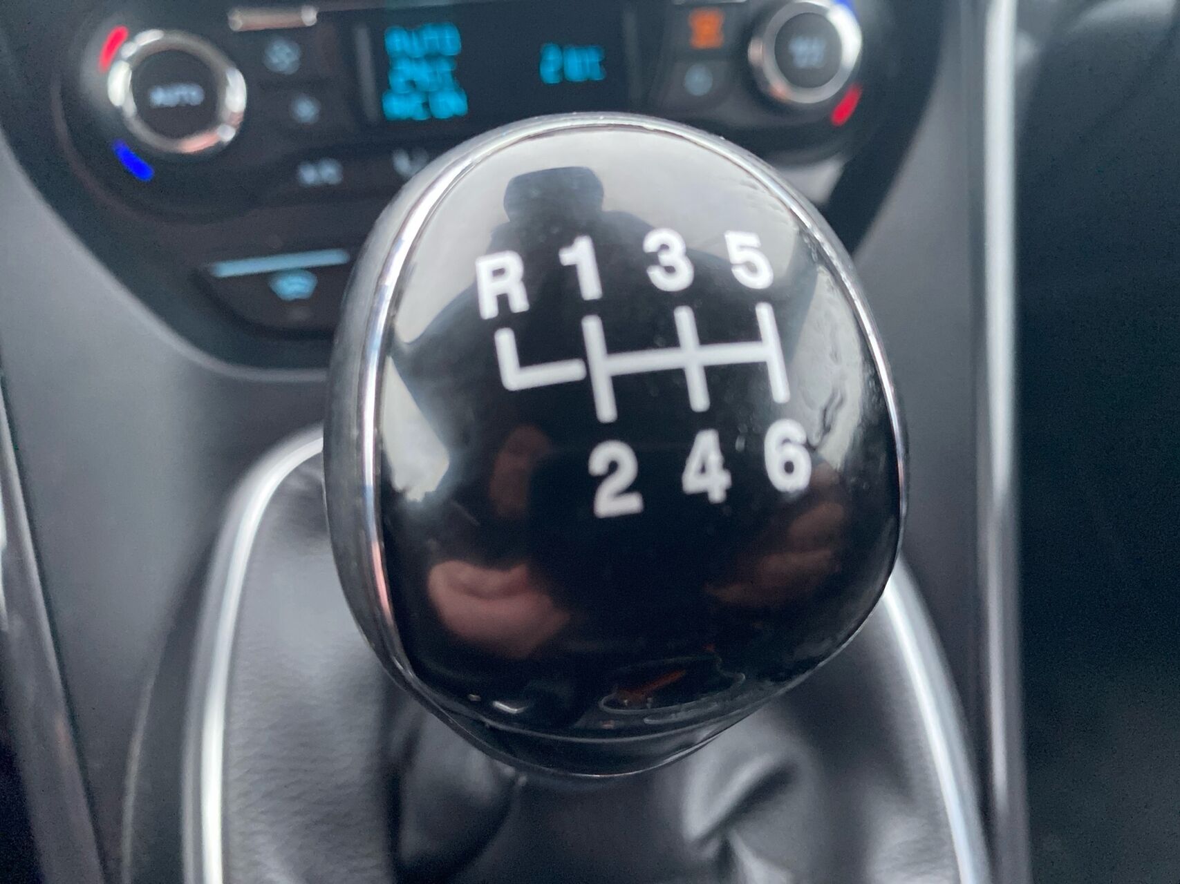 Billede af Ford Kuga 1,5 EcoBoost Titanium Attack 150HK 5d 6g