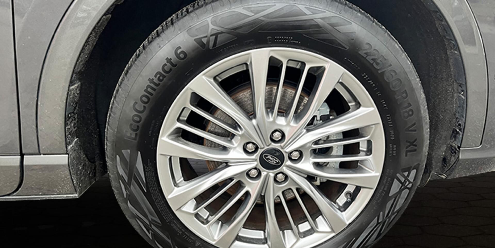 Billede af Ford Kuga 2,5 Plugin-hybrid Vignale CVT 225HK 5d Trinl. Gear