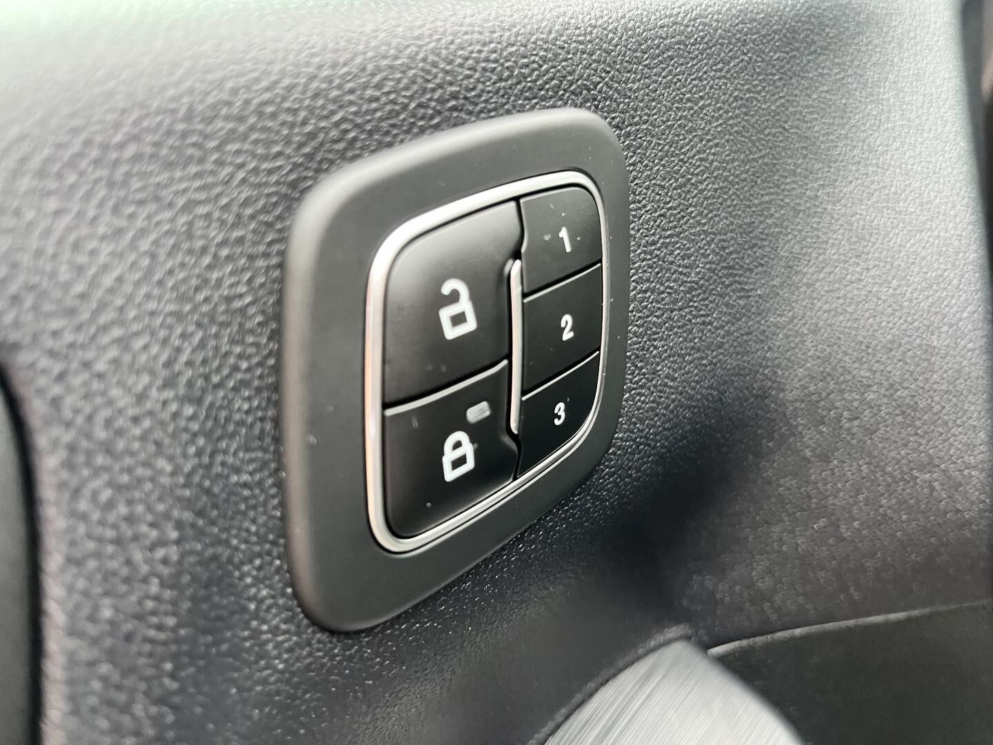 Billede af Ford Kuga 2,5 Plugin-hybrid Vignale CVT 225HK 5d Trinl. Gear