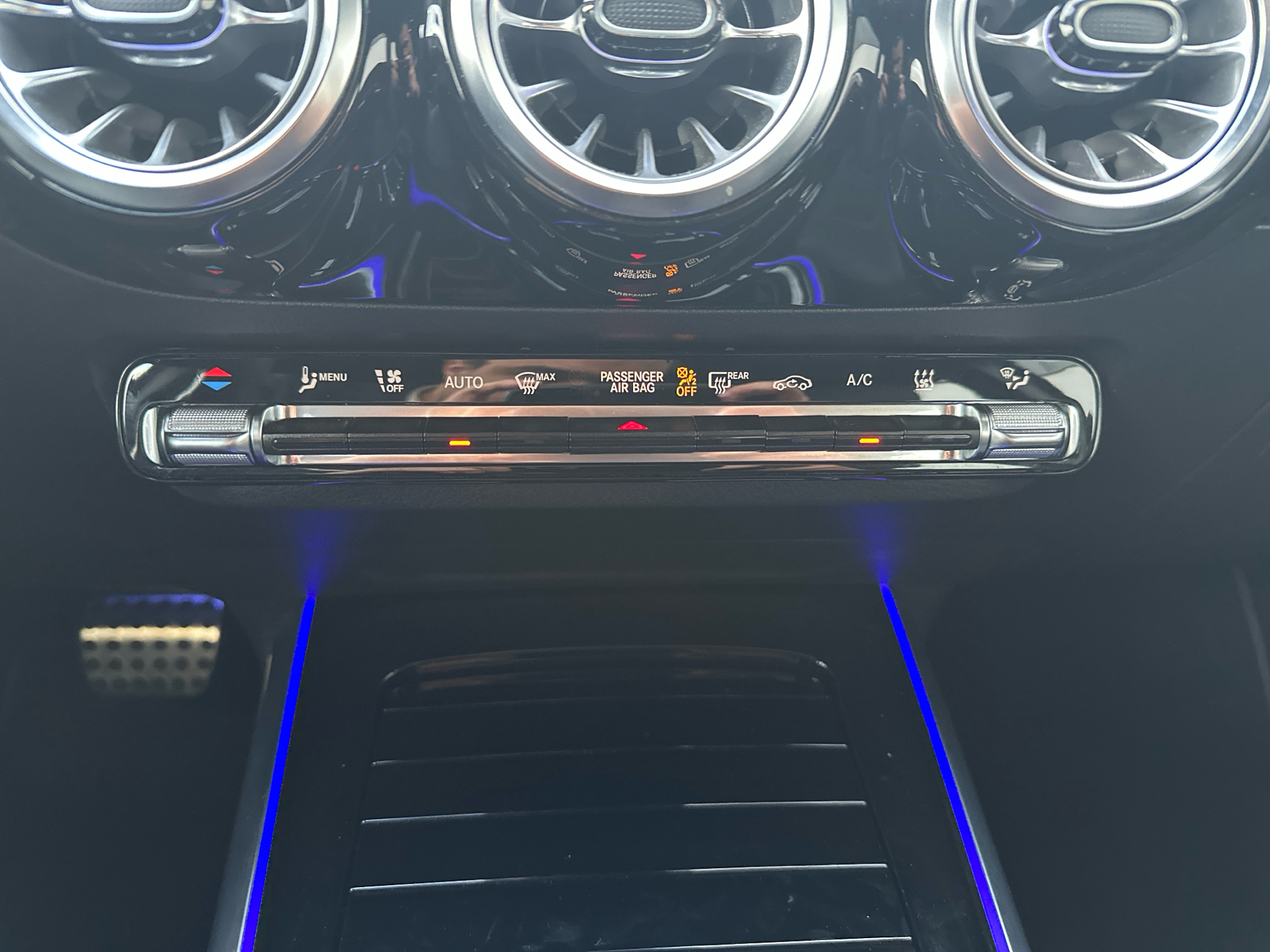 Billede af Mercedes-Benz EQA 250 EL AMG Line 190HK 5d Aut.