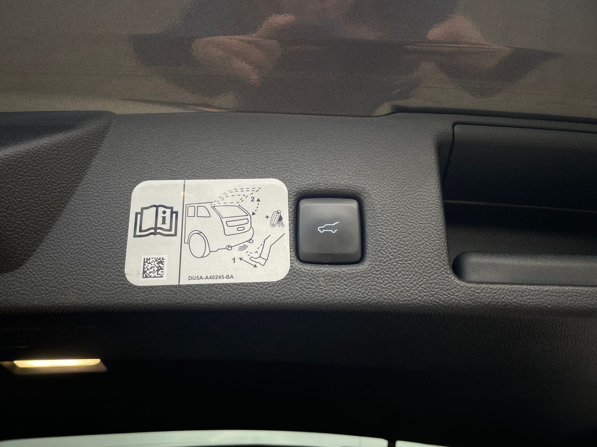 Billede af Ford Kuga 2,5 Plugin-hybrid ST-Line X CVT 225HK 5d Trinl. Gear