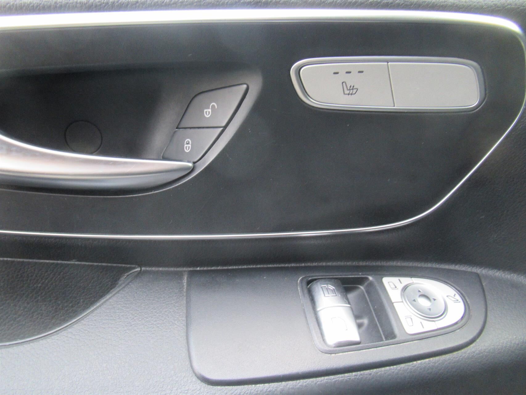 Billede af Mercedes-Benz Vito 114 A2 2,1 CDI BlueEfficiency Complete 7G-DCT 136HK Van Aut.