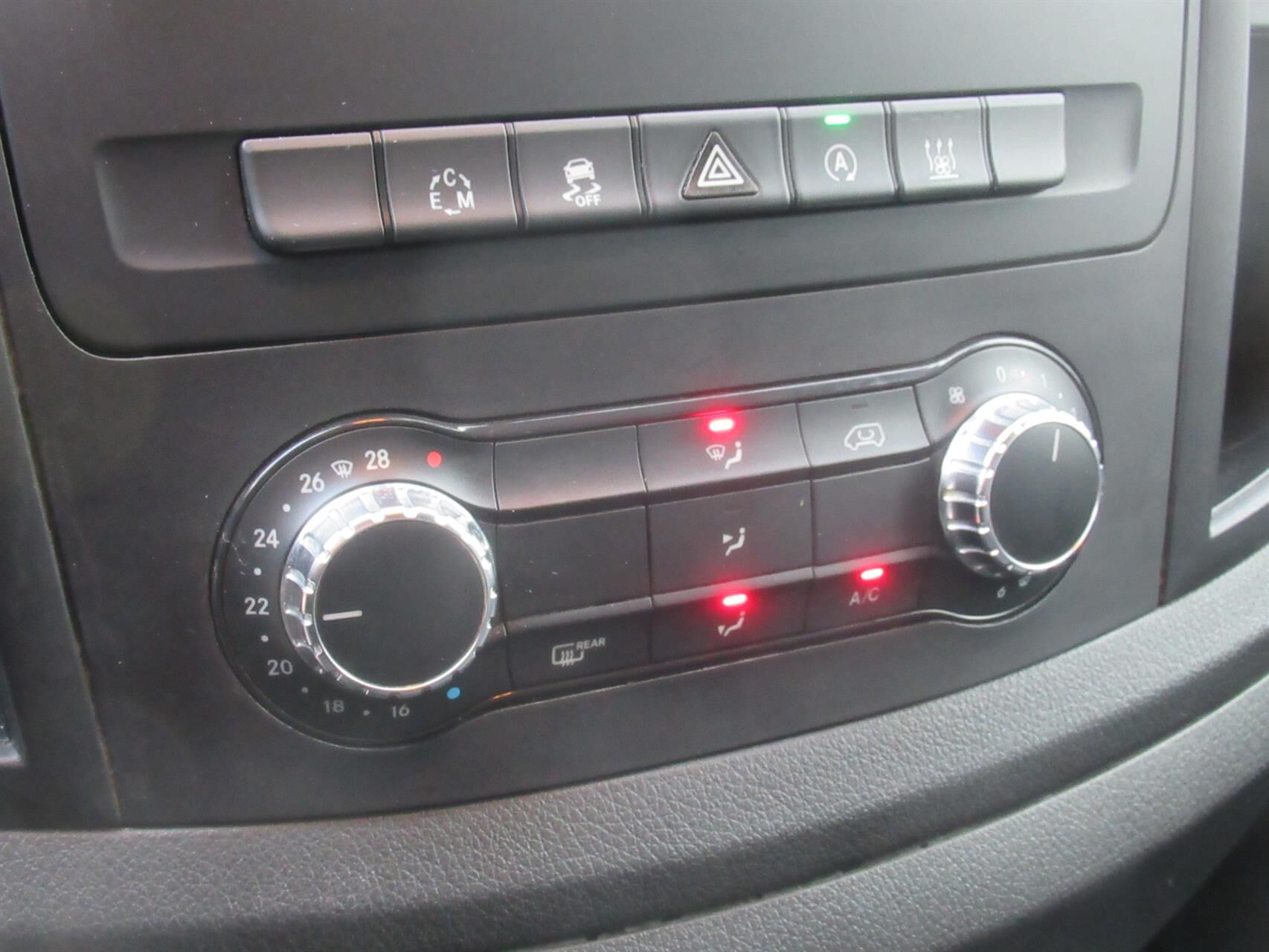 Billede af Mercedes-Benz Vito 114 A2 2,1 CDI BlueEfficiency Complete 7G-DCT 136HK Van Aut.