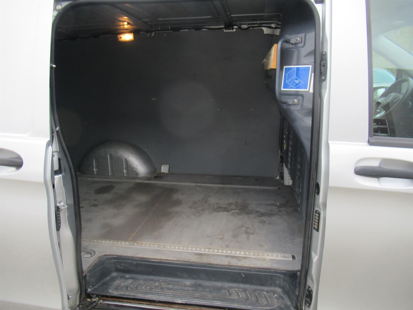 Billede af Mercedes-Benz Vito 114 A2 2,1 CDI BlueEfficiency Complete 7G-DCT 136HK Van Aut.