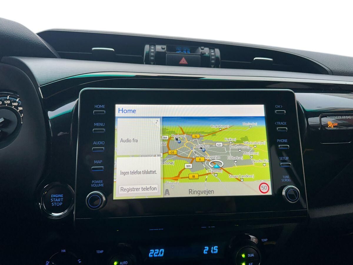 Billede af Toyota HiLux Dobb.Kab. 2,8 D-4D T4 Invincible AWD 204HK DobKab Aut.