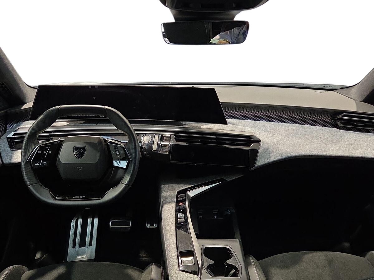 Billede af Peugeot e-3008 EL GT Pack 210HK 5d Aut.