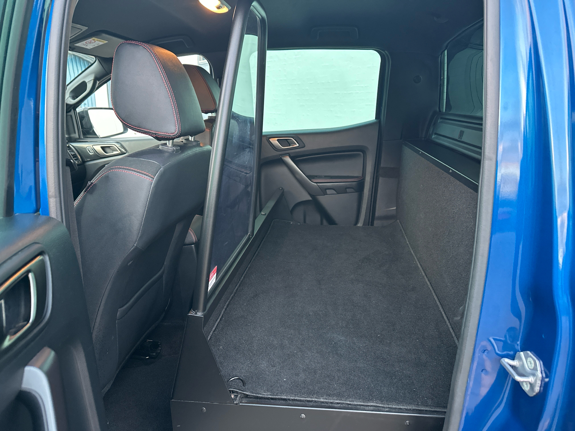 Billede af Ford Ranger 3000kg 2,0 EcoBlue Bi-turbo Stormtrak 4x4 213HK DobKab 10g Aut.