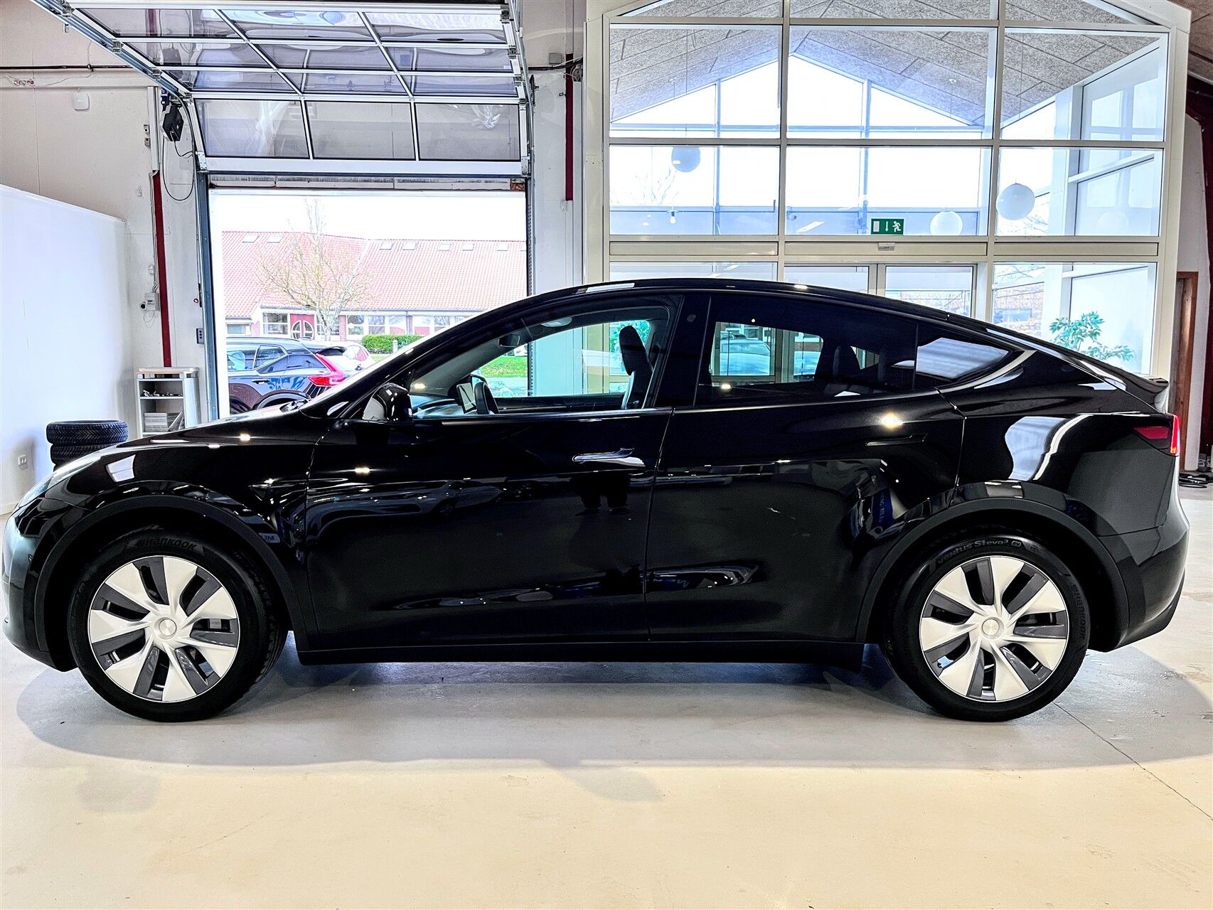 Billede af Tesla Model Y EL RWD 299HK 5d Aut.