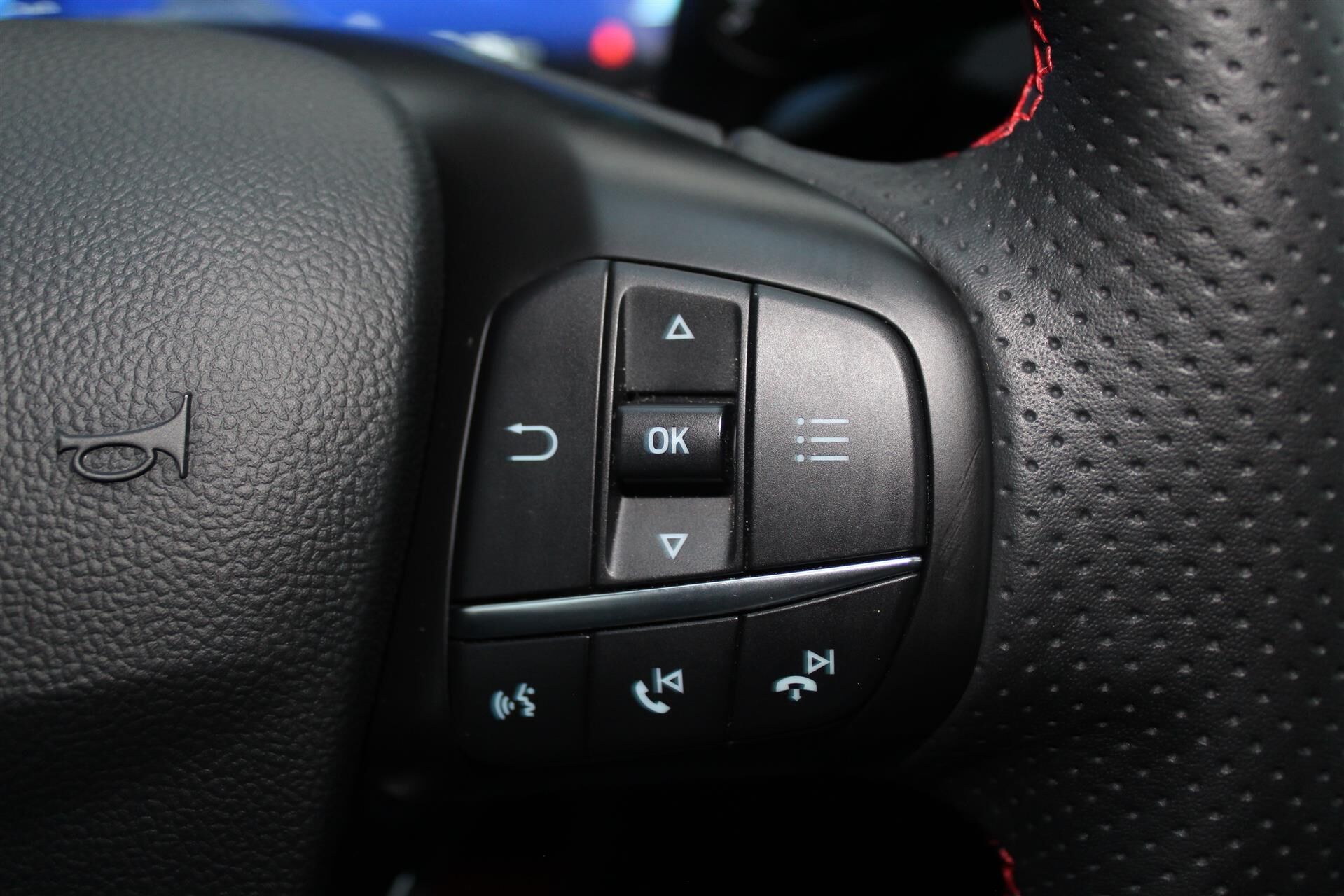 Billede af Ford Kuga 2,5 Plugin-hybrid ST-Line X CVT 225HK 5d Trinl. Gear