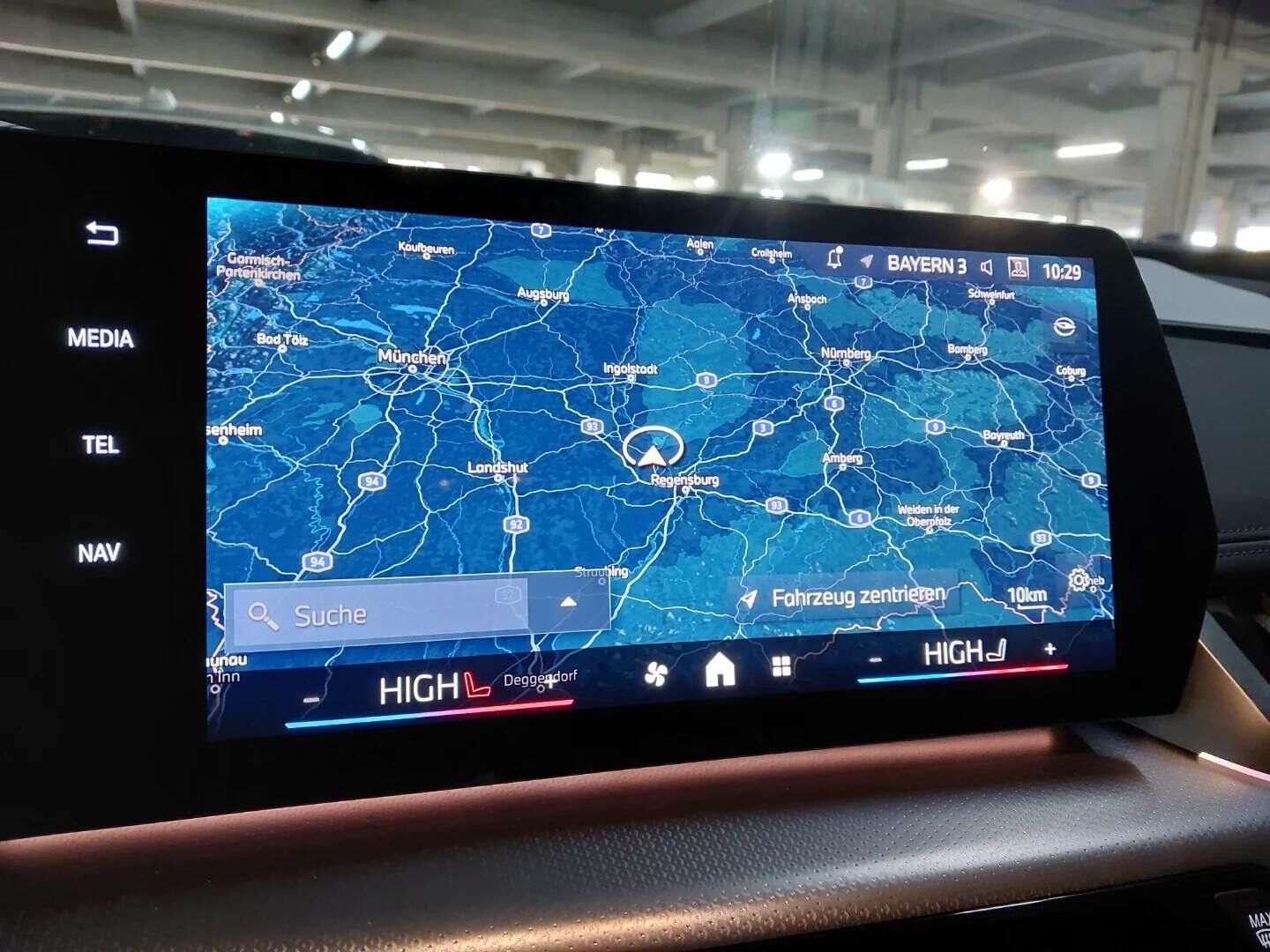 Billede af BMW iX1 xDrive30 Fully Charged 4x4 313HK 5d Aut.