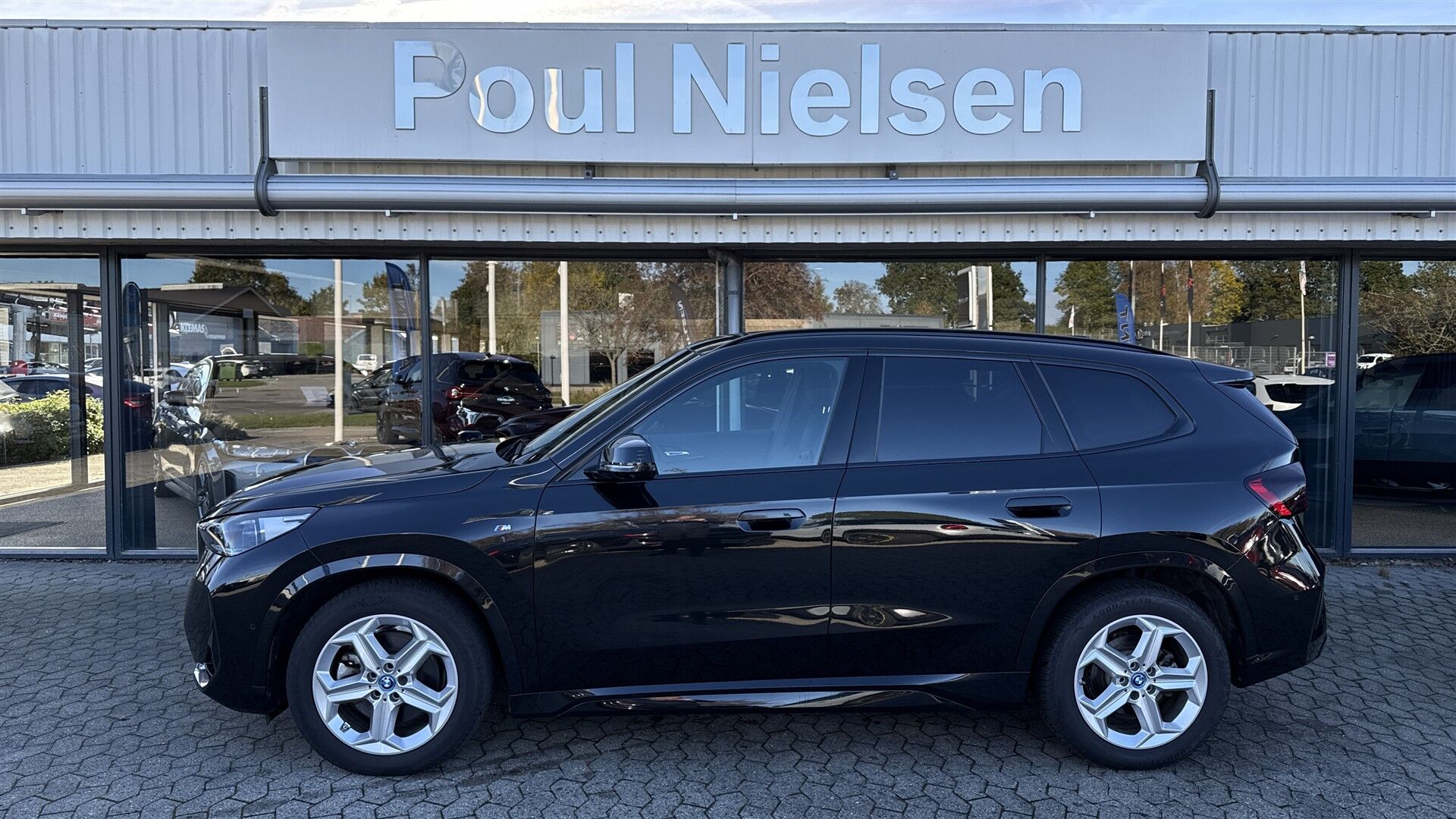 Billede af BMW iX1 xDrive30 Fully Charged M-Sport 313HK 5d Aut. 