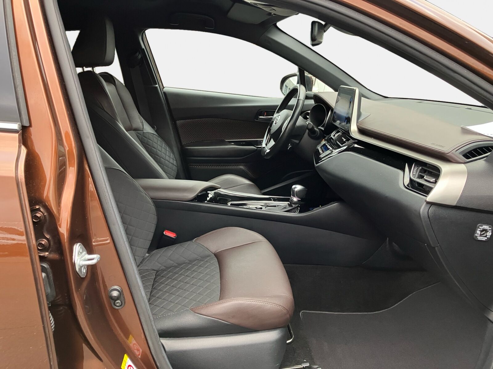 Billede af Toyota C-HR 1,8 Hybrid C-HIC Multidrive S 122HK 5d Aut.