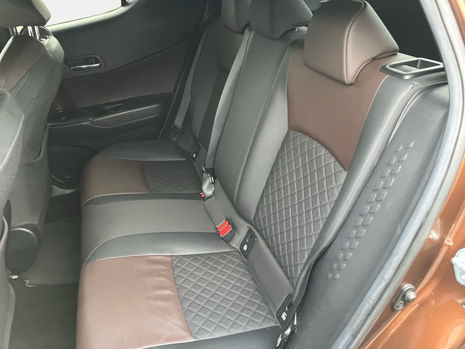 Billede af Toyota C-HR 1,8 Hybrid C-HIC Multidrive S 122HK 5d Aut.