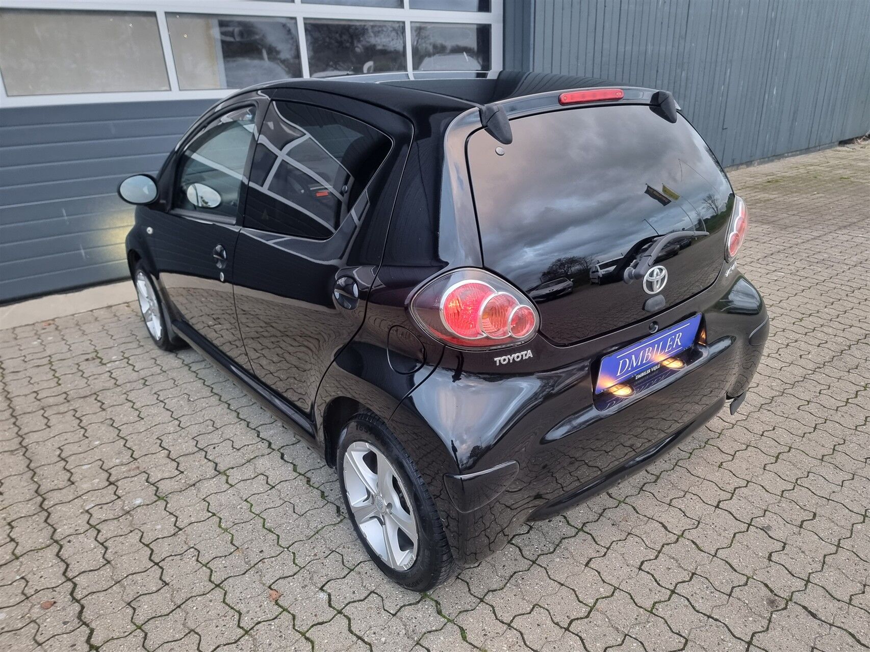 Billede af Toyota Aygo 1,0 VVT-I T2 Air Connect 68HK 5d