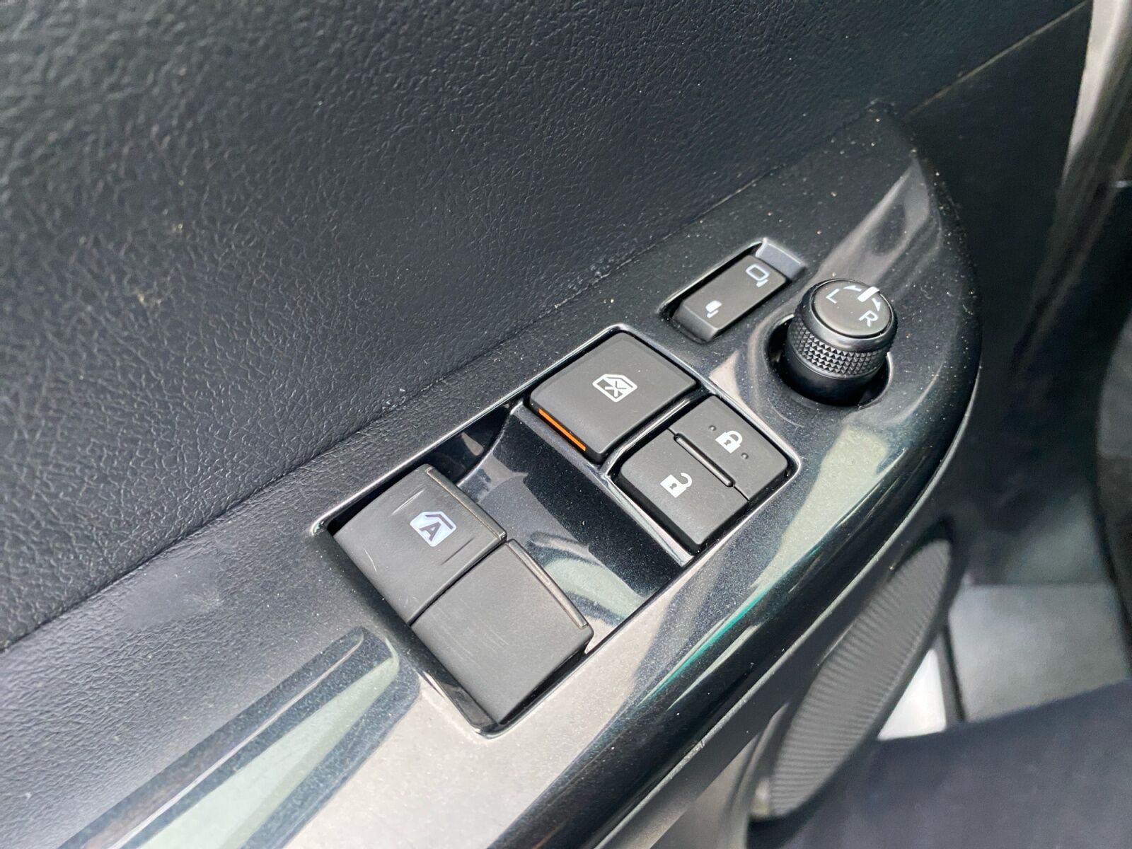 Billede af Toyota HiLux Extra Cab 2,4 D-4D T3 AWD 150HK Pick-Up 6g