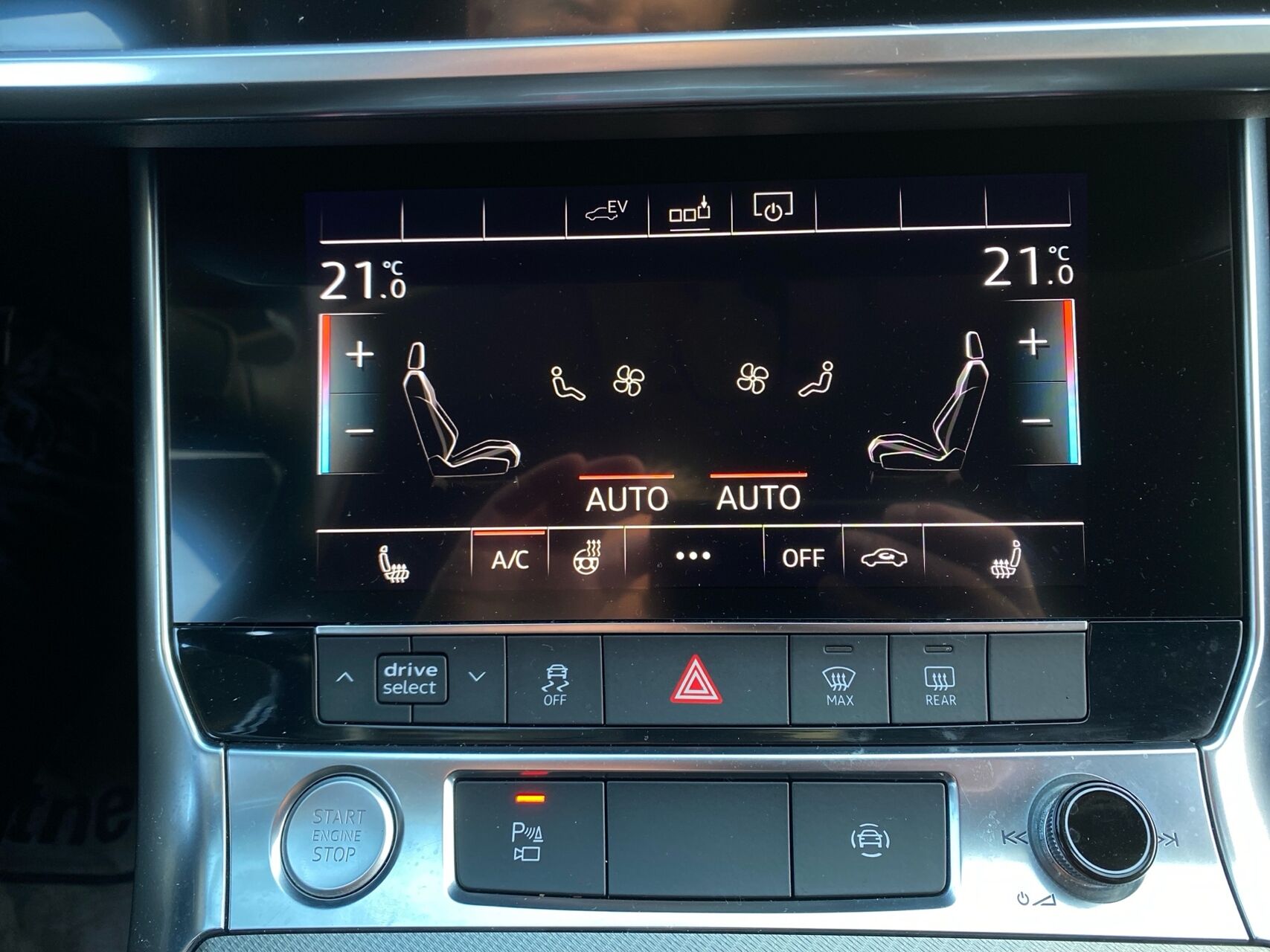 Billede af Audi A6 2,0 50 TFSI e  Plugin-hybrid Sport Prestige Quattro S Tron 299HK 7g Aut.