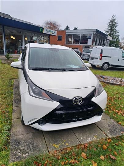 Toyota Aygo 1,0 VVT-I X-Press 69HK 5d