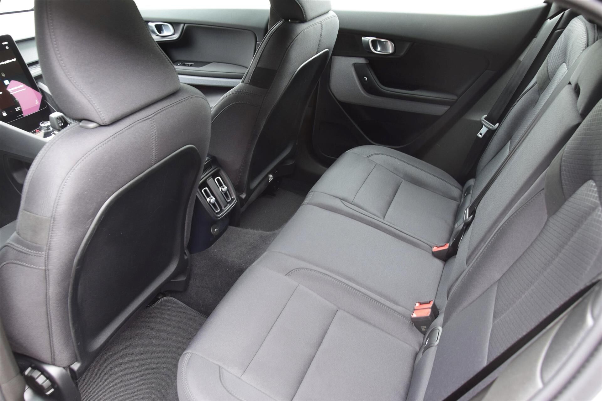 Billede af Polestar 2 EL Long range Single motor 231HK 5d Aut.