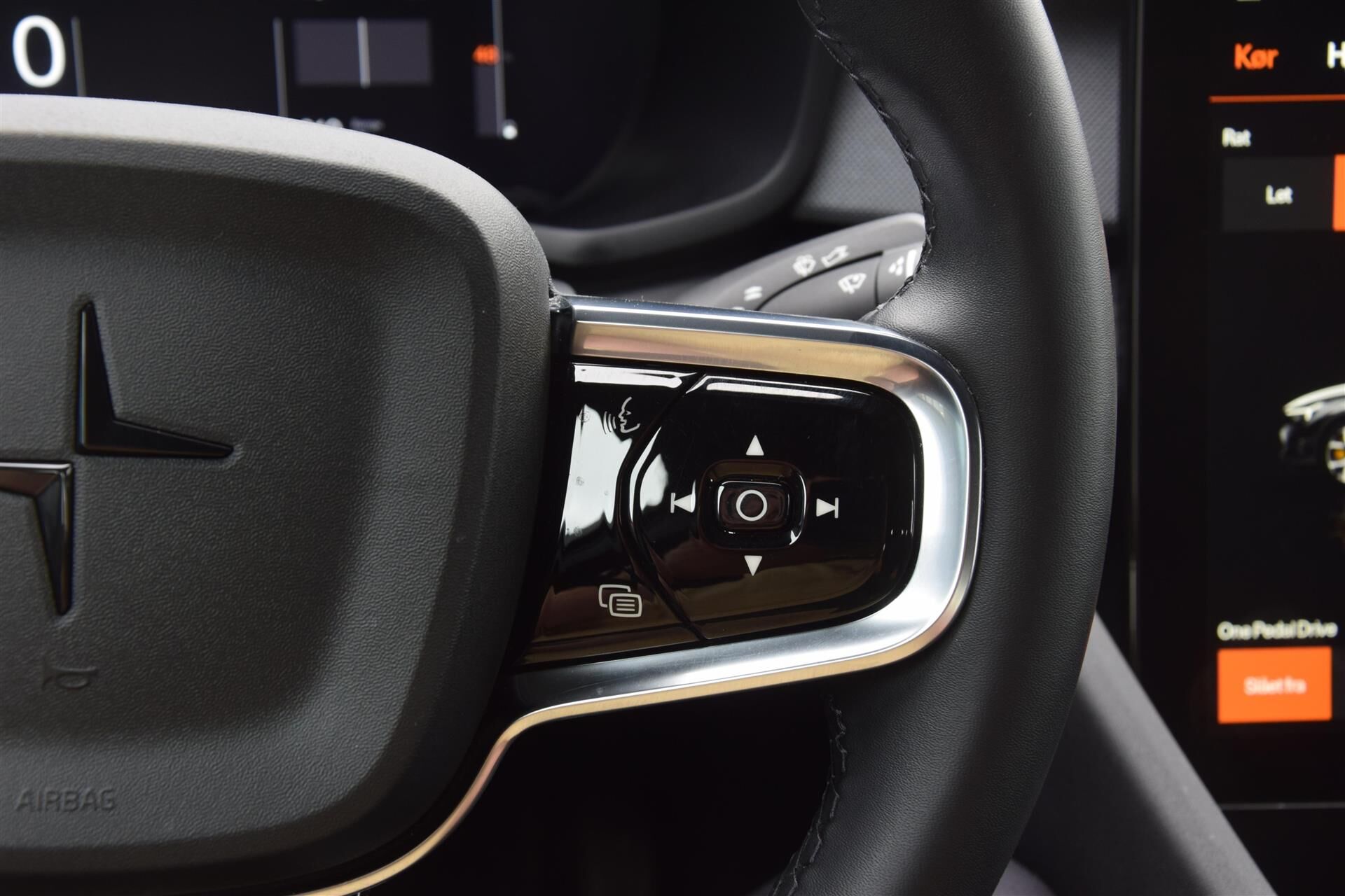 Billede af Polestar 2 EL Long range Single motor 231HK 5d Aut.