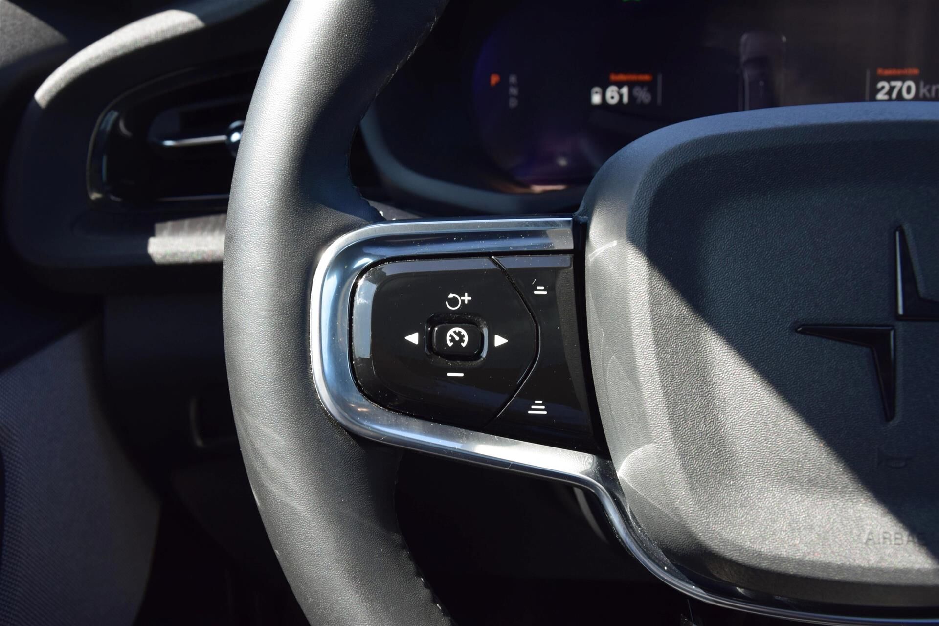 Billede af Polestar 2 EL Long range Single motor 231HK 5d Aut.