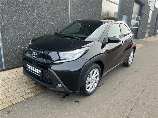 Toyota Aygo X 1,0 VVT-I Active 72HK 5d
