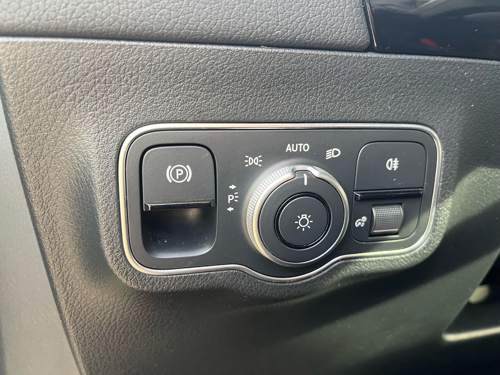 Billede af Mercedes-Benz EQA 250 EL Progressive 190HK 5d Aut.