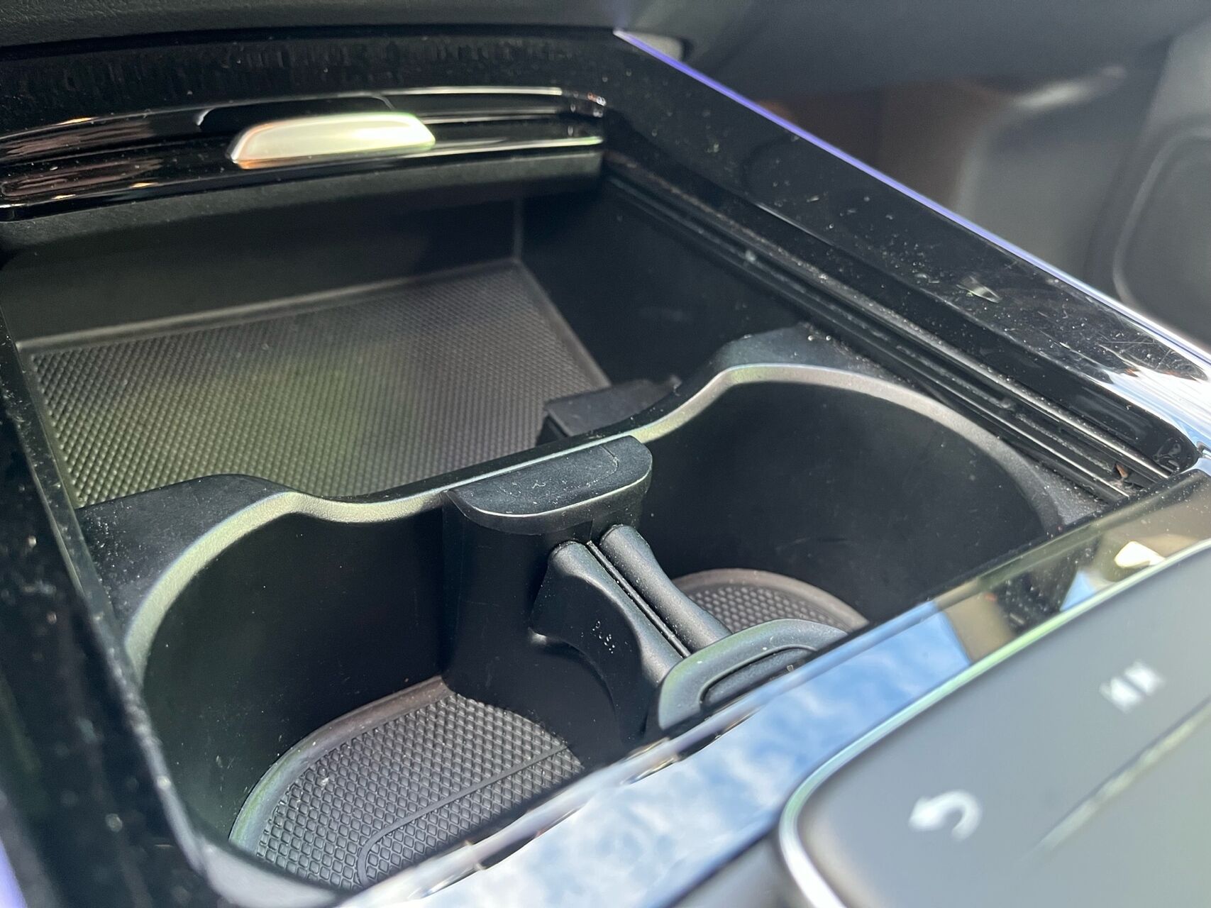 Billede af Mercedes-Benz EQA 250 EL AMG Line 190HK 5d Aut.