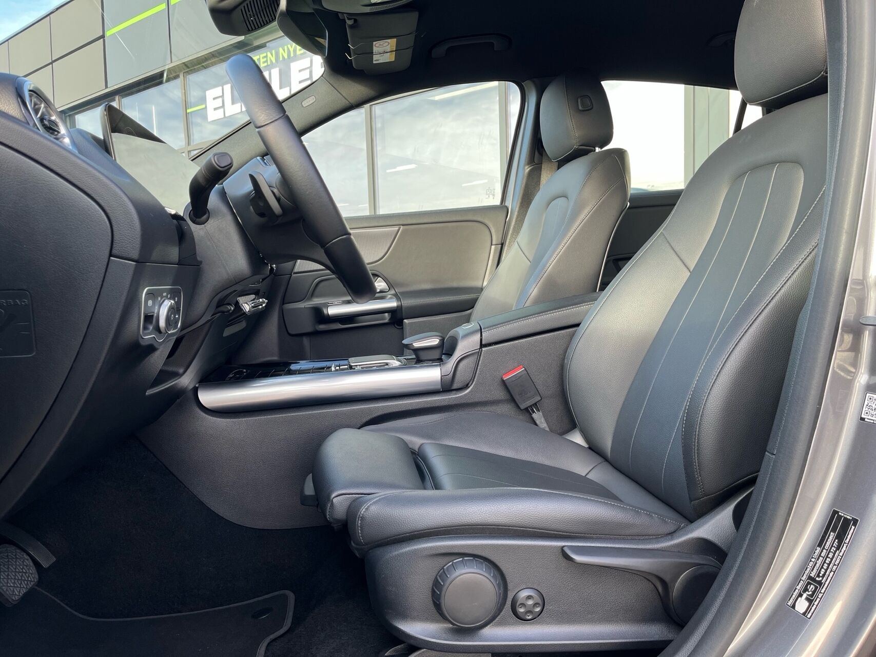 Billede af Mercedes-Benz EQA 250 EL Progressive 190HK 5d Aut.