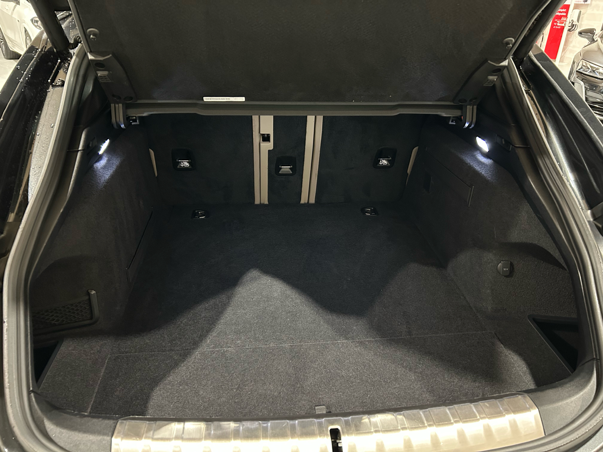 Billede af Porsche Taycan 4S Cross Turismo EL 4x4 490HK Stc Aut.