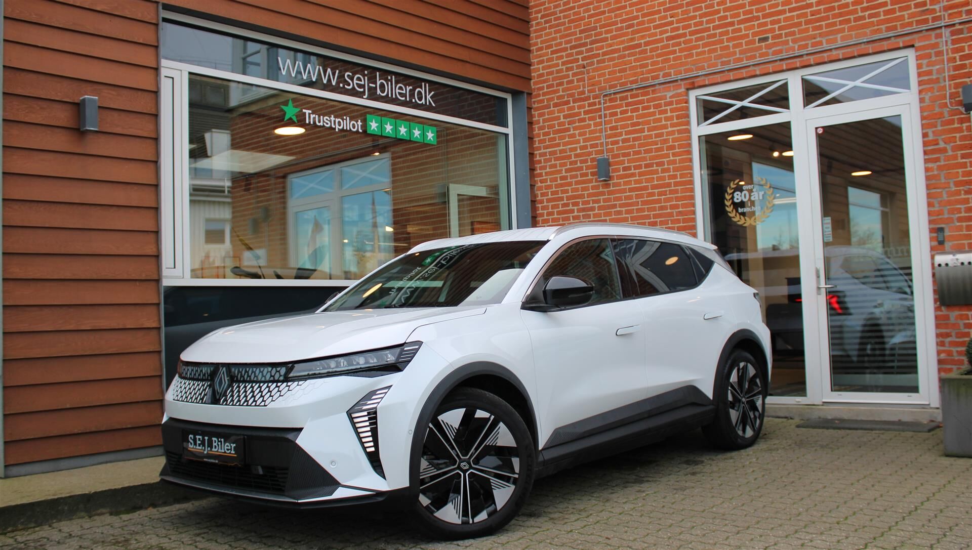 Billede af Renault Scénic E-TECH Techno 220HK Aut.