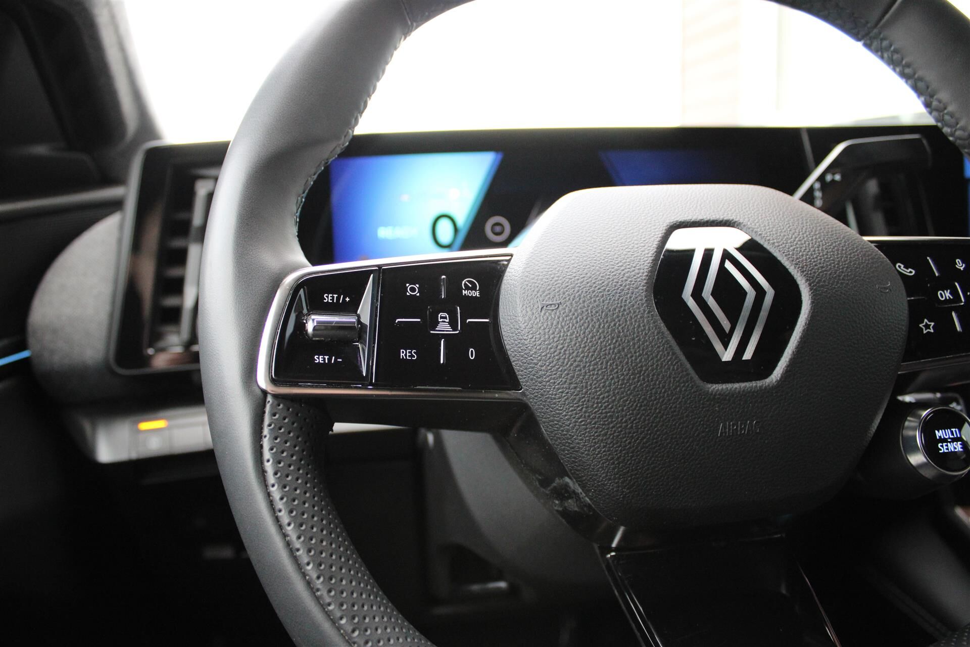 Billede af Renault Scénic E-TECH Techno 220HK Aut.