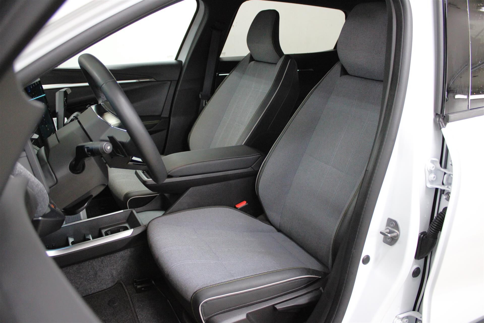 Billede af Renault Scénic E-TECH Techno 220HK Aut.