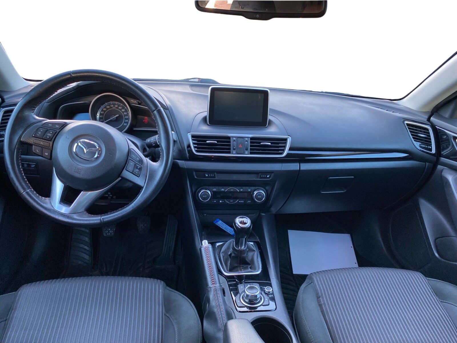 Billede af Mazda 3 2,0 Skyactiv-G Vision 120HK 5d 6g