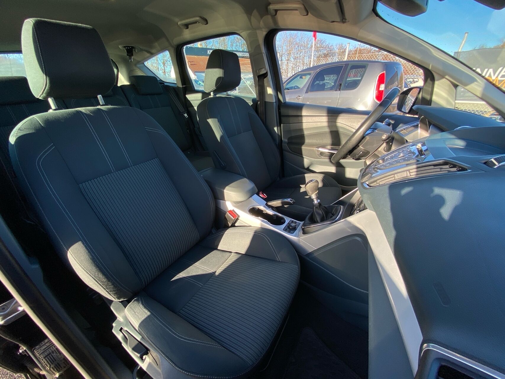 Billede af Ford C-MAX 1,6 TDCi Trend 115HK 6g