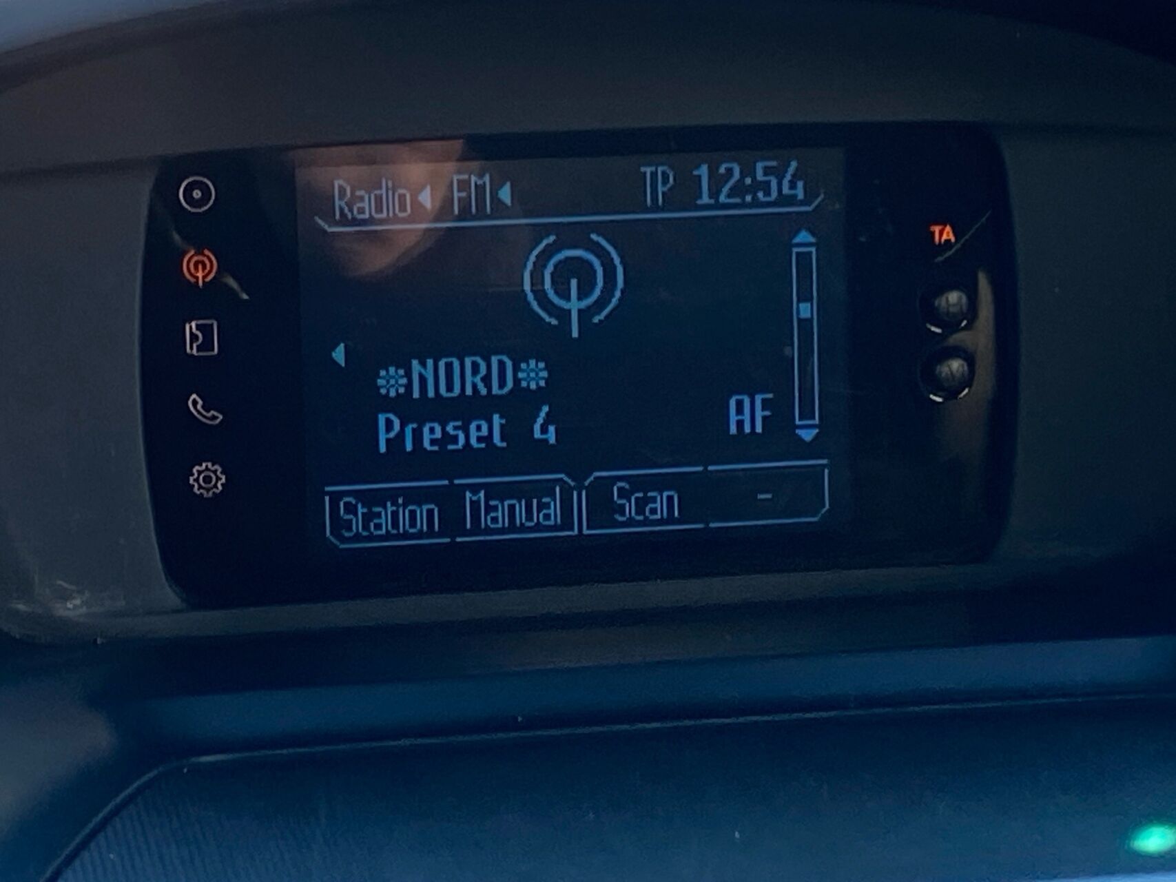 Billede af Ford C-MAX 1,6 TDCi Trend 115HK 6g