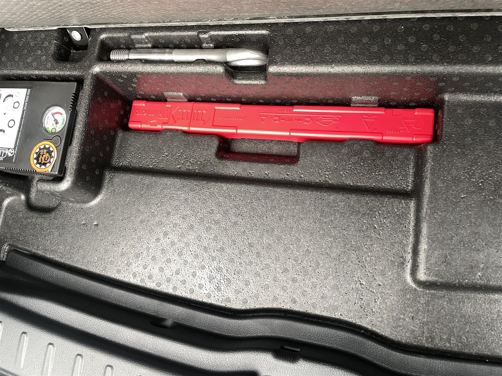 Billede af Mercedes-Benz EQA 300 EL Progressive 4Matic 228HK 5d Aut.