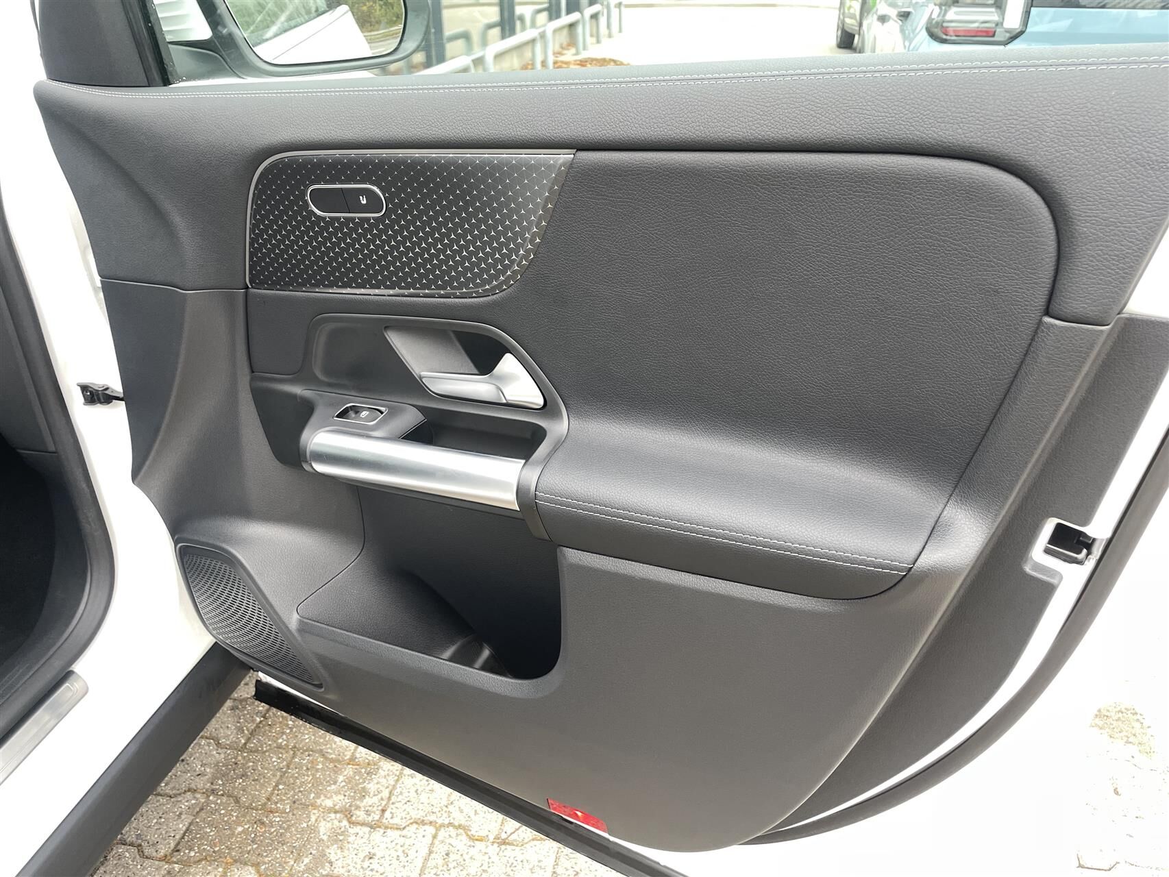 Billede af Mercedes-Benz EQA 300 EL Progressive 4Matic 228HK 5d Aut.