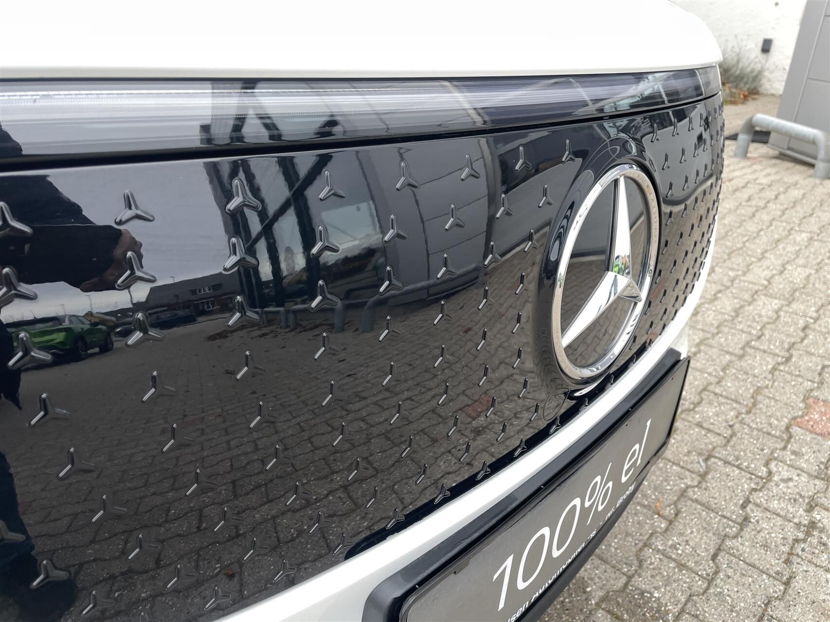 Billede af Mercedes-Benz EQA 300 EL Progressive 4Matic 228HK 5d Aut.