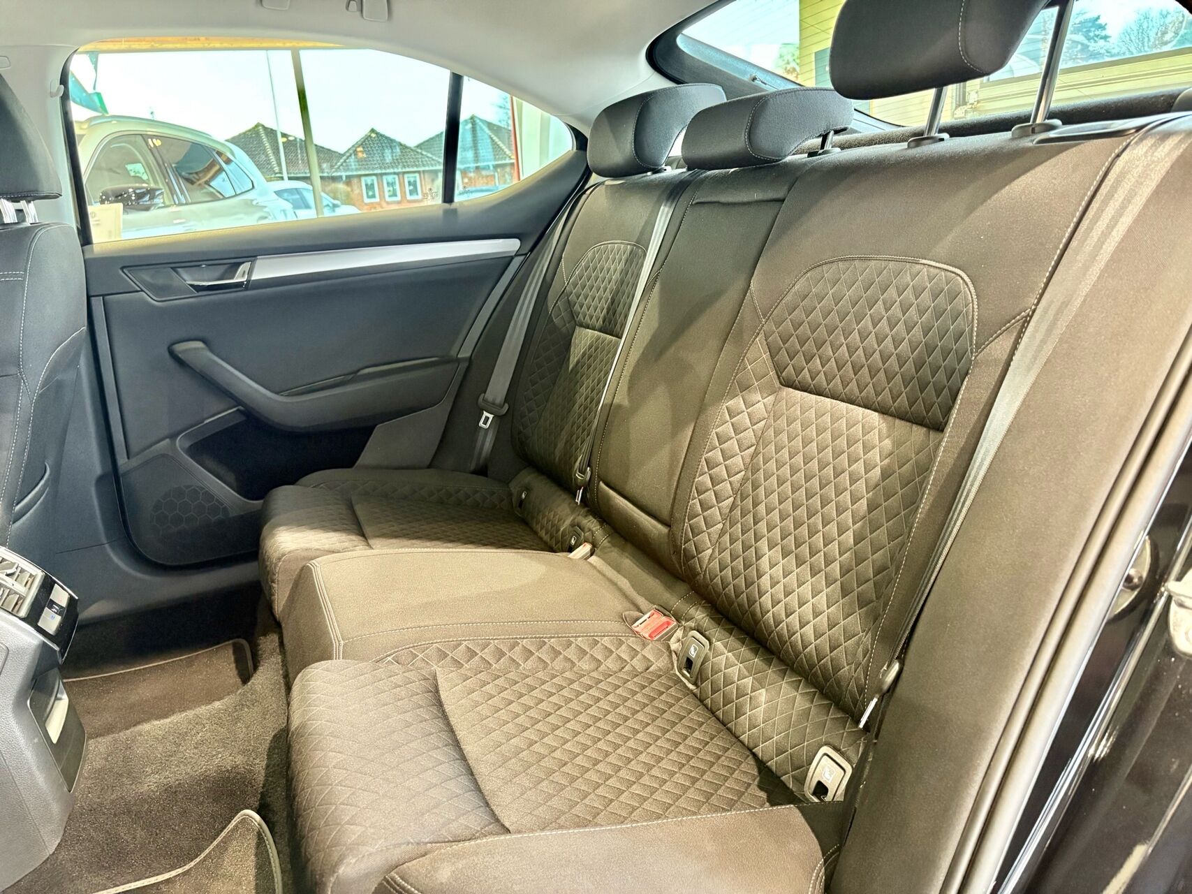 Billede af Skoda Superb 2,0 TDI AdBlue Style DSG 190HK 5d 7g Aut.