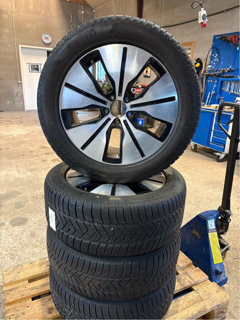 Billede af Mercedes-Benz EQC 400 EL AMG Line 4Matic 408HK 5d Aut.