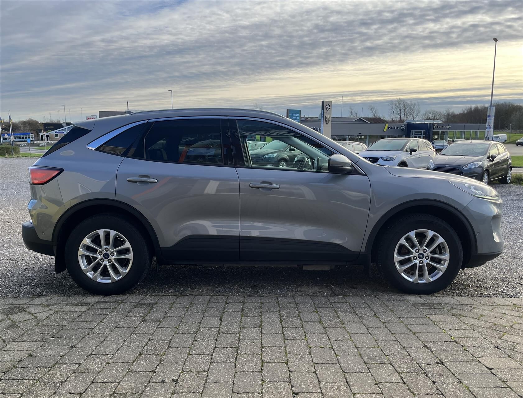 Billede af Ford Kuga 2,5 Plugin-hybrid Titanium X CVT 225HK 5d Trinl. Gear